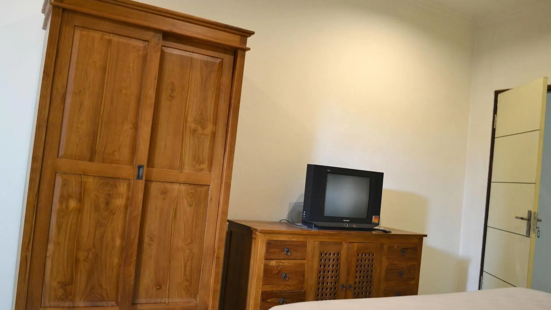 Ivanka Airport Inn Kuta